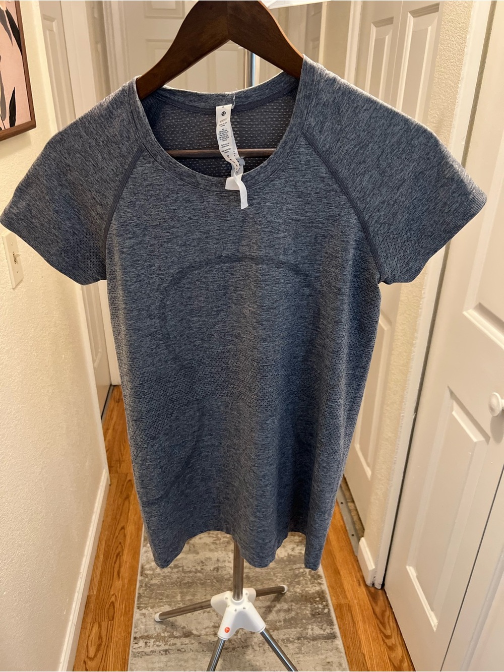lululemon athletica Heathered Blue-Gray Short Sleeve Active Top